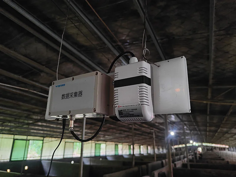 Industrial IoT gateway and remote I/O module for environmental monitoring and smart power data transmission.
